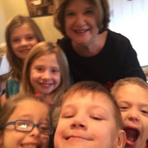 Meet your Posher, Deborah